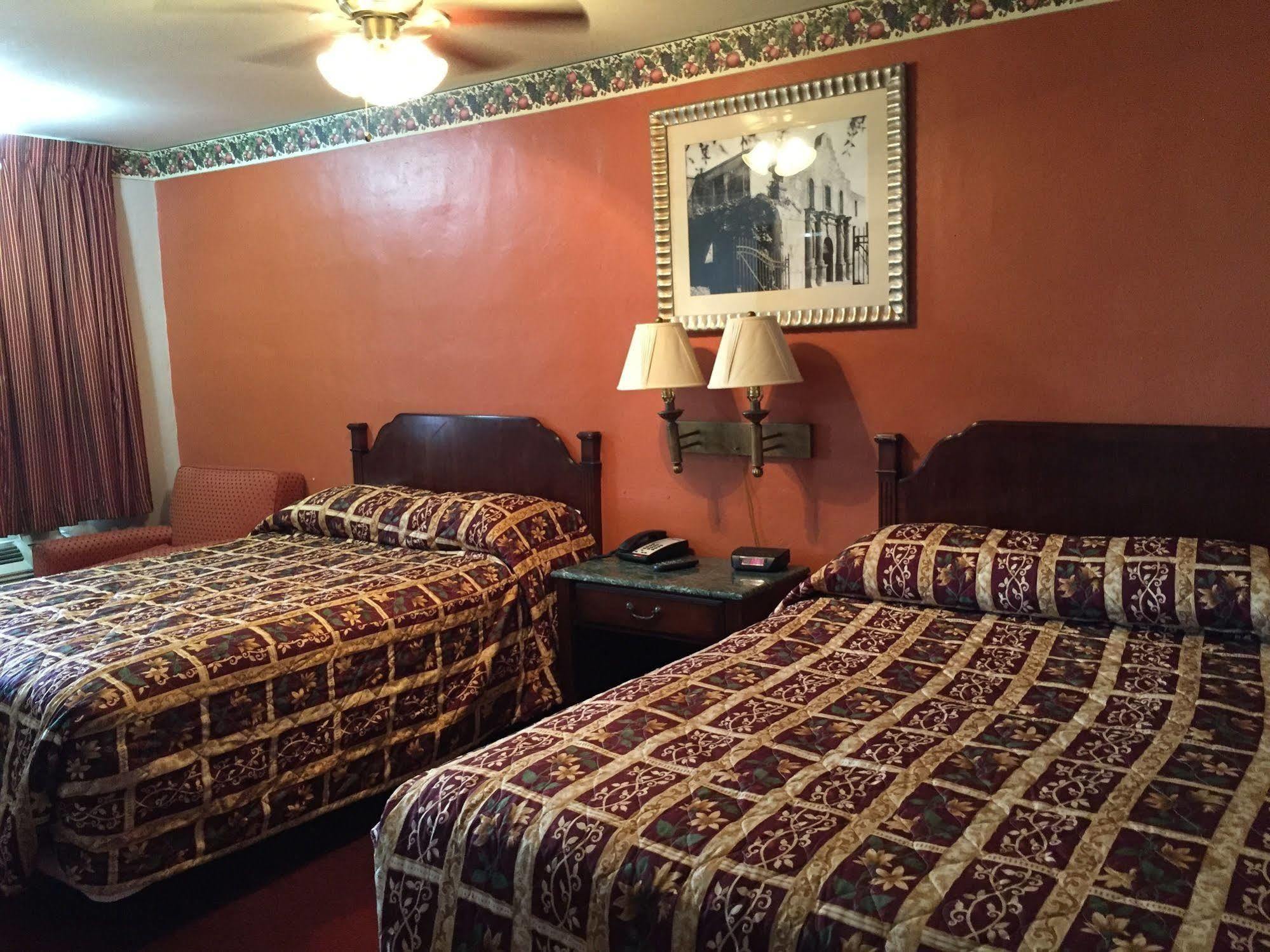 Deluxe Inn Airport McAllen Luaran gambar
