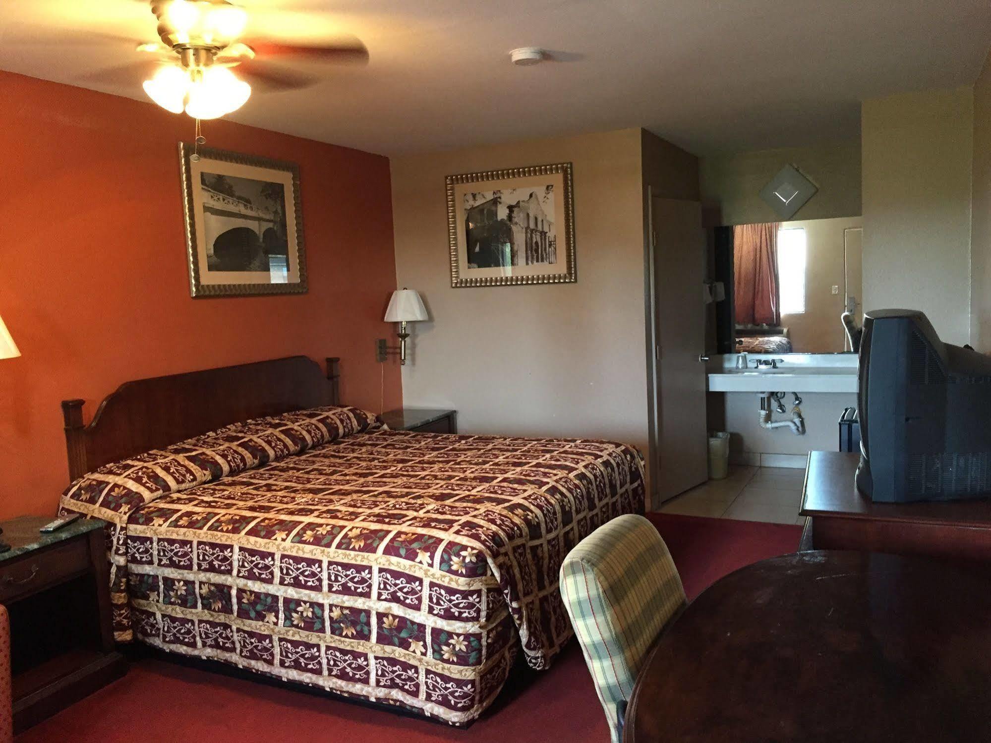 Deluxe Inn Airport McAllen Luaran gambar
